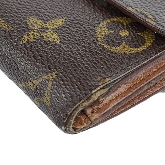 Louis Vuitton Monogram Compact Wallet - Picture 8 of 10